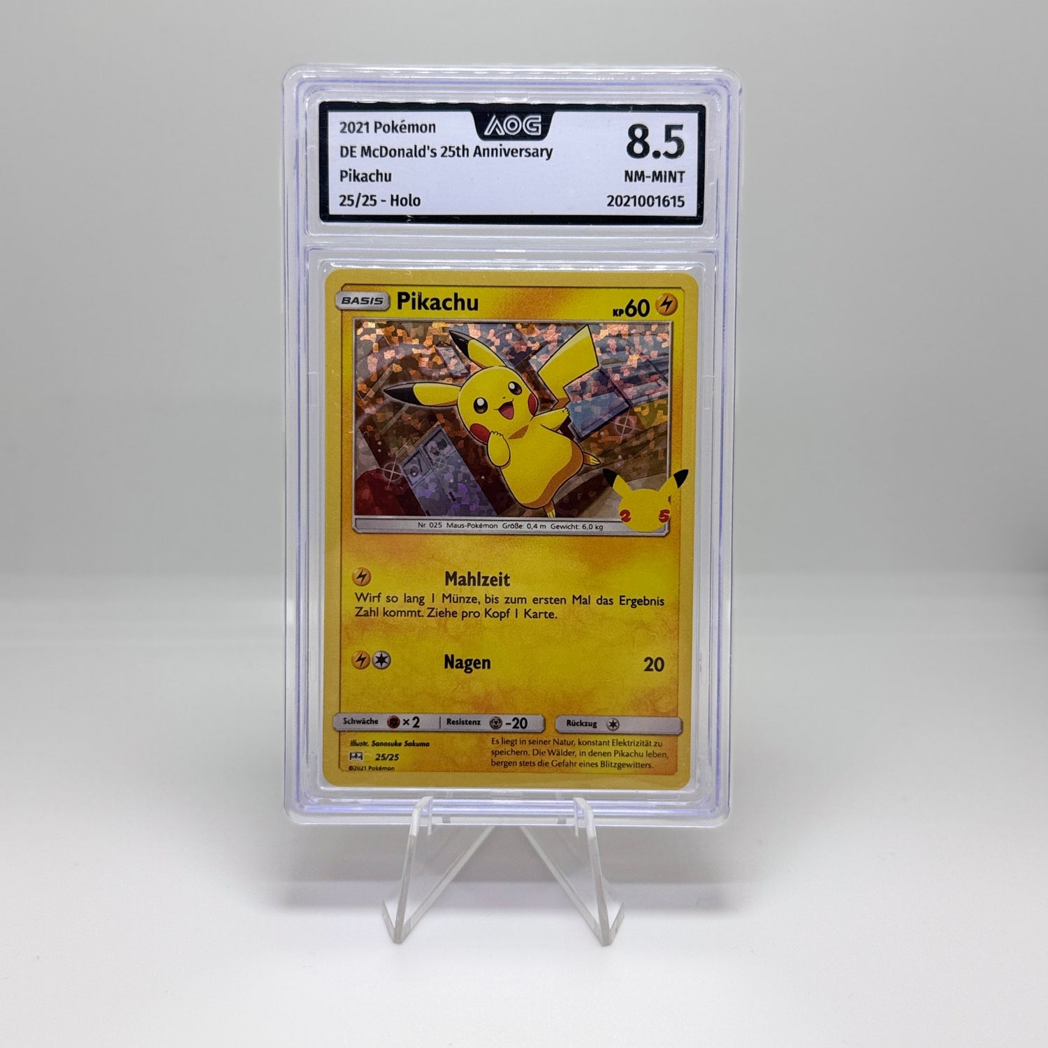 Pokémon Karte – Pikachu 25/25 Holo – DE McDonald’s 25th Anniversary – Graded 8.5 NM-Mint