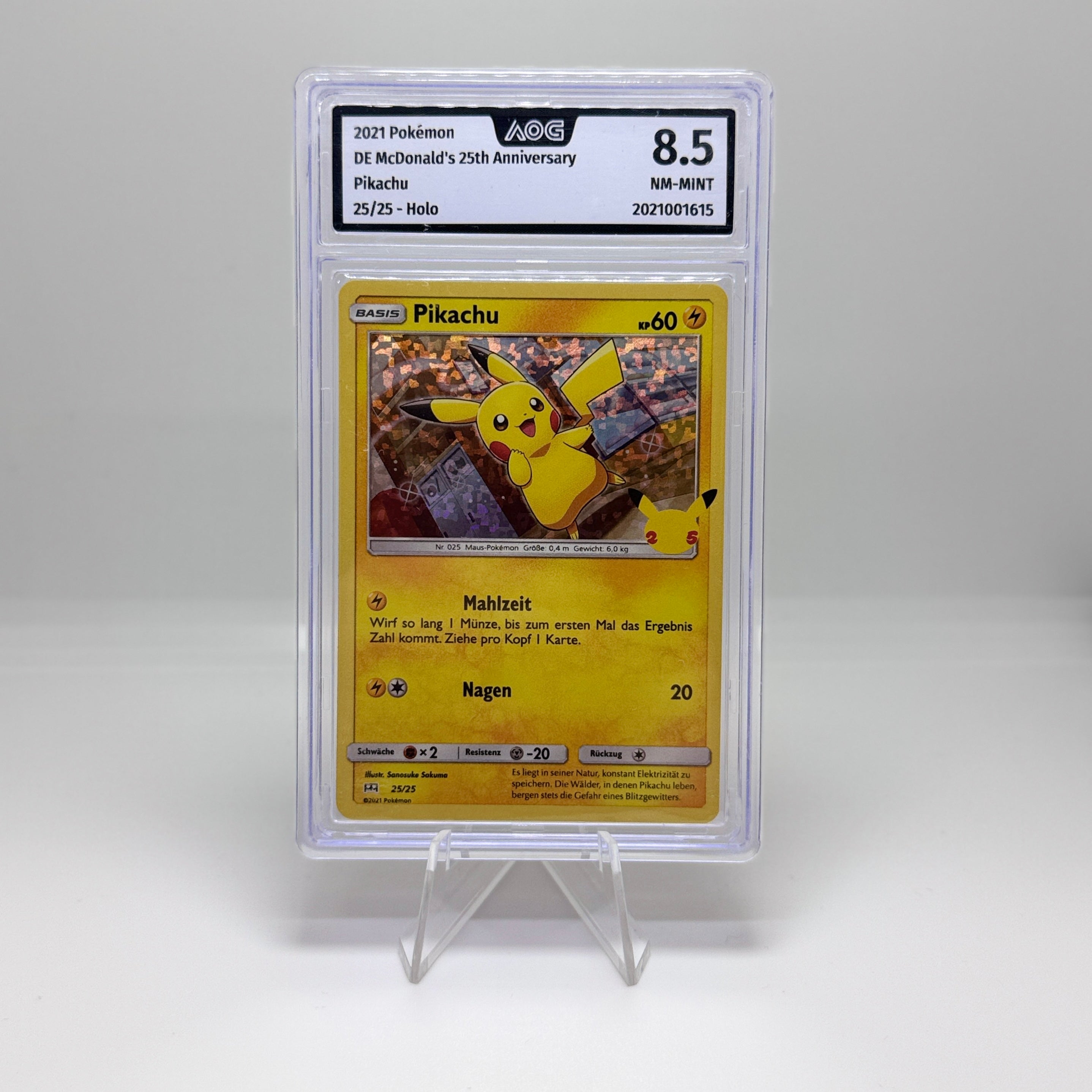 Pokémon Karte – Pikachu 25/25 Holo – DE McDonald’s 25th Anniversary – Graded 8.5 NM-Mint